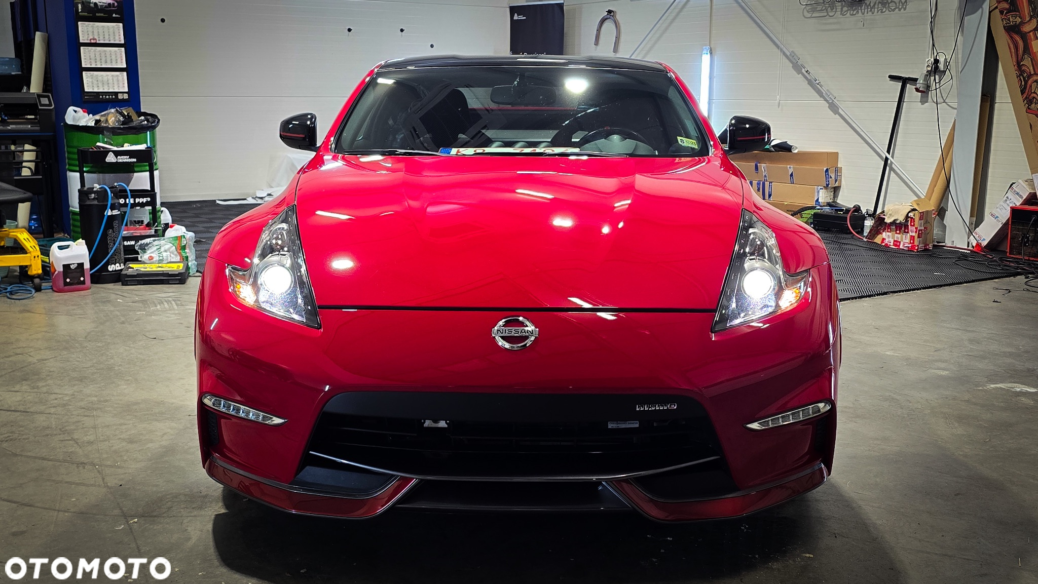 Nissan 370 Z - 4