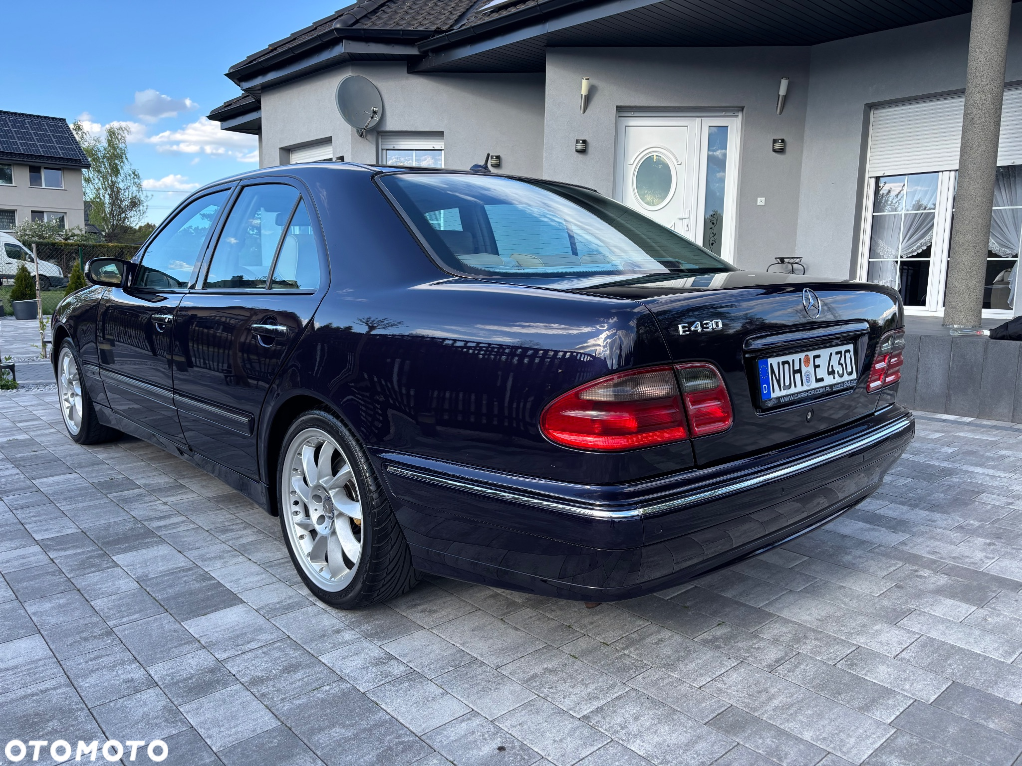 Mercedes-Benz Klasa E - 12