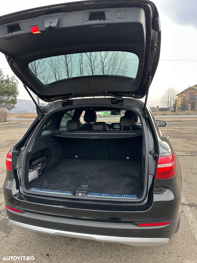 Mercedes-Benz GLC 250 4MATIC 9G-TRONIC - 9