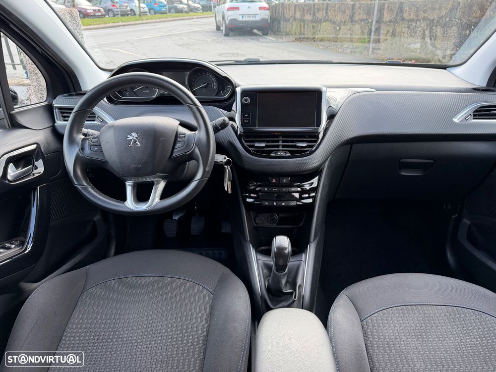 Peugeot 208 PureTech 82 Start & Stop Style - 15