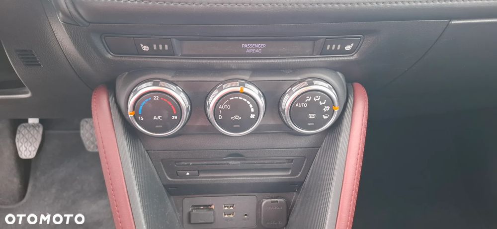 Mazda CX-3 SKYACTIV-G 120 FWD Sports-Line - 34