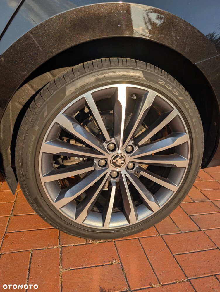 Skoda Superb 2.0 TSI 4x4 L&K DSG - 35