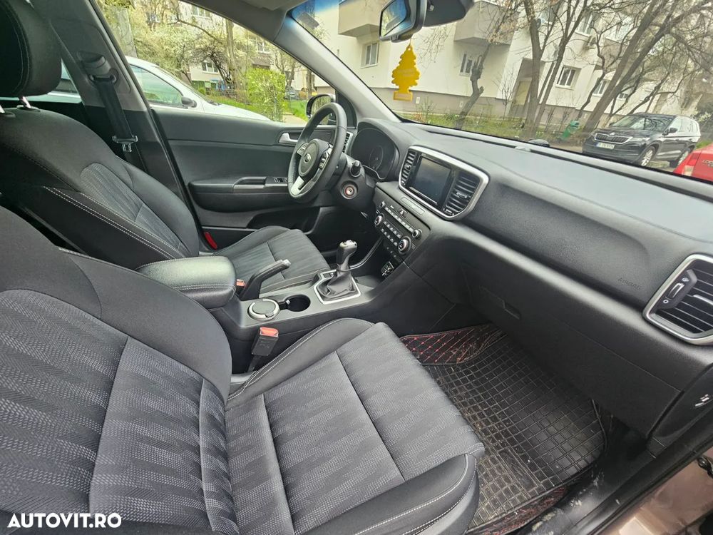 Kia Sportage 1.6 GDI 6MT 4x2 Style - 19