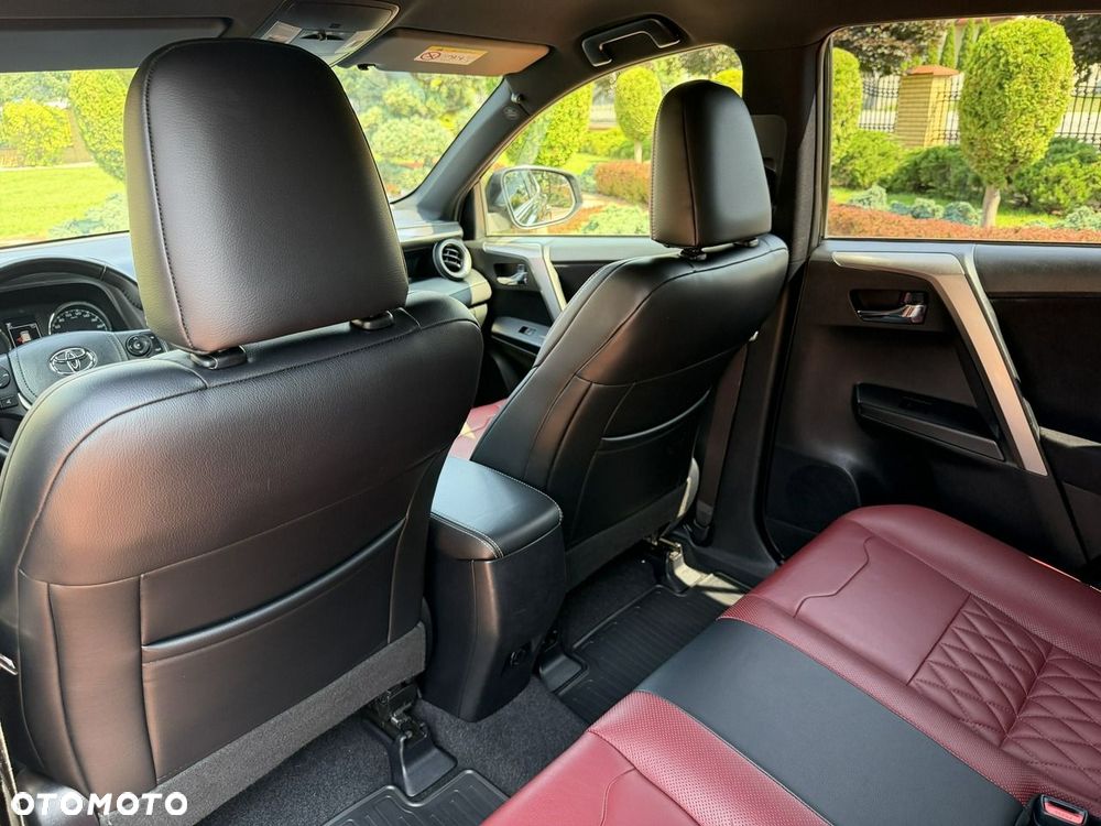 Toyota RAV4 - 33