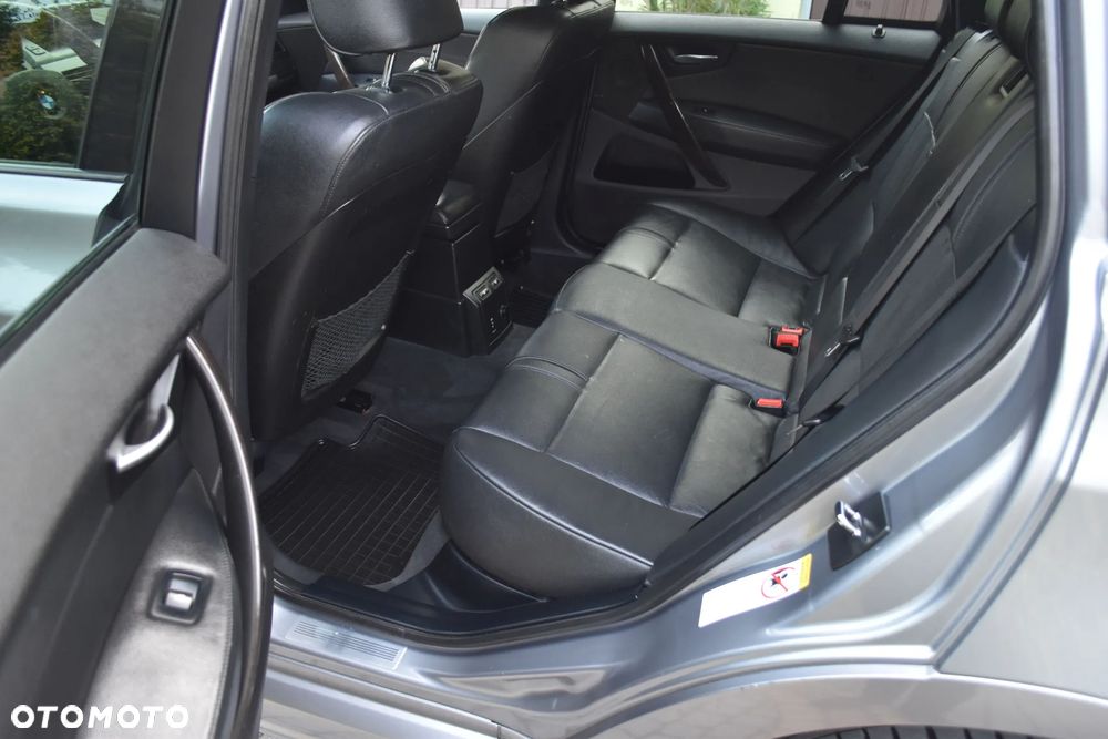 BMW X3 - 24