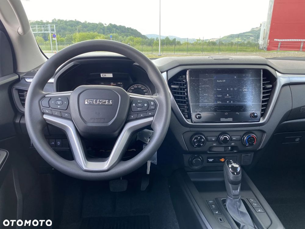 Isuzu D-Max 1.9 DC LS - 13