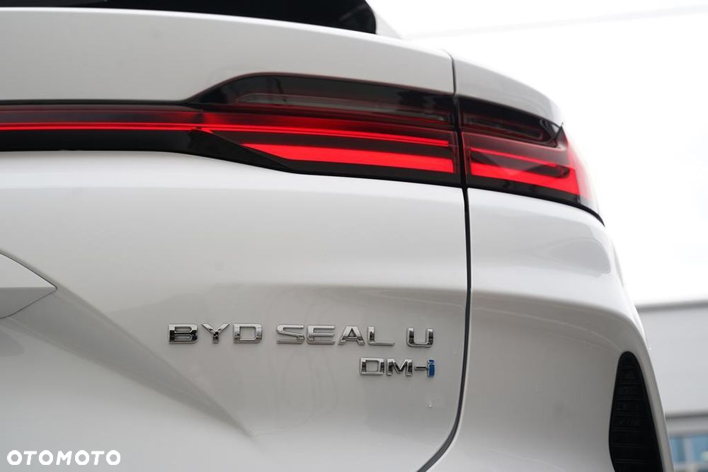 BYD Seal U 1.5T DM-i Design AWD - 17