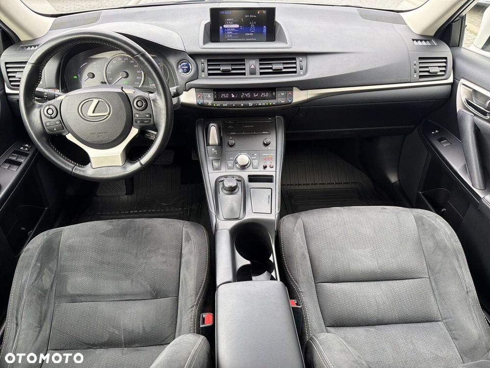 Lexus CT 200h Elegance EU6 - 13