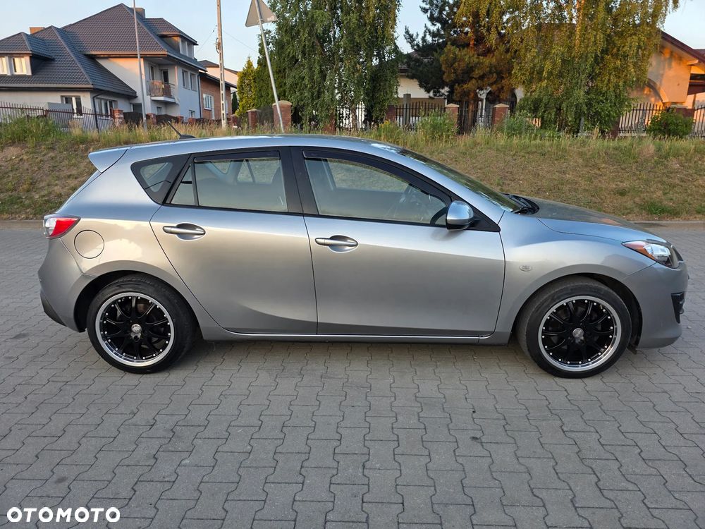 Mazda 3 - 9