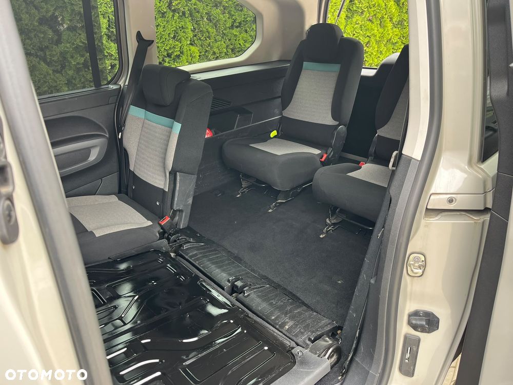 Citroën Berlingo XL 1.2 PureTech Feel S&S (7-os.) - 19