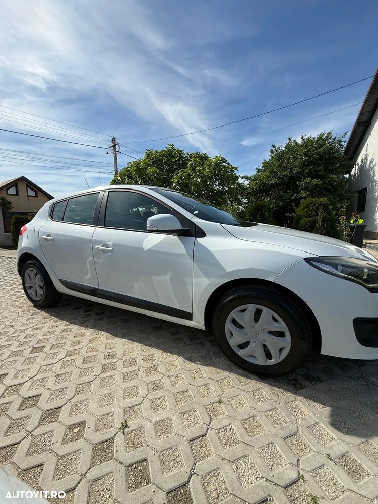 Renault Megane 1.5 dCi Expression - 10