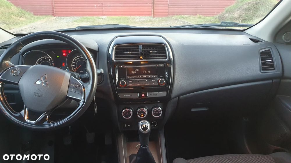 Mitsubishi ASX 1.6 Invite - 17