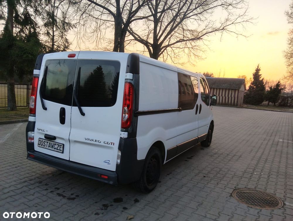 Opel Vivaro - 4