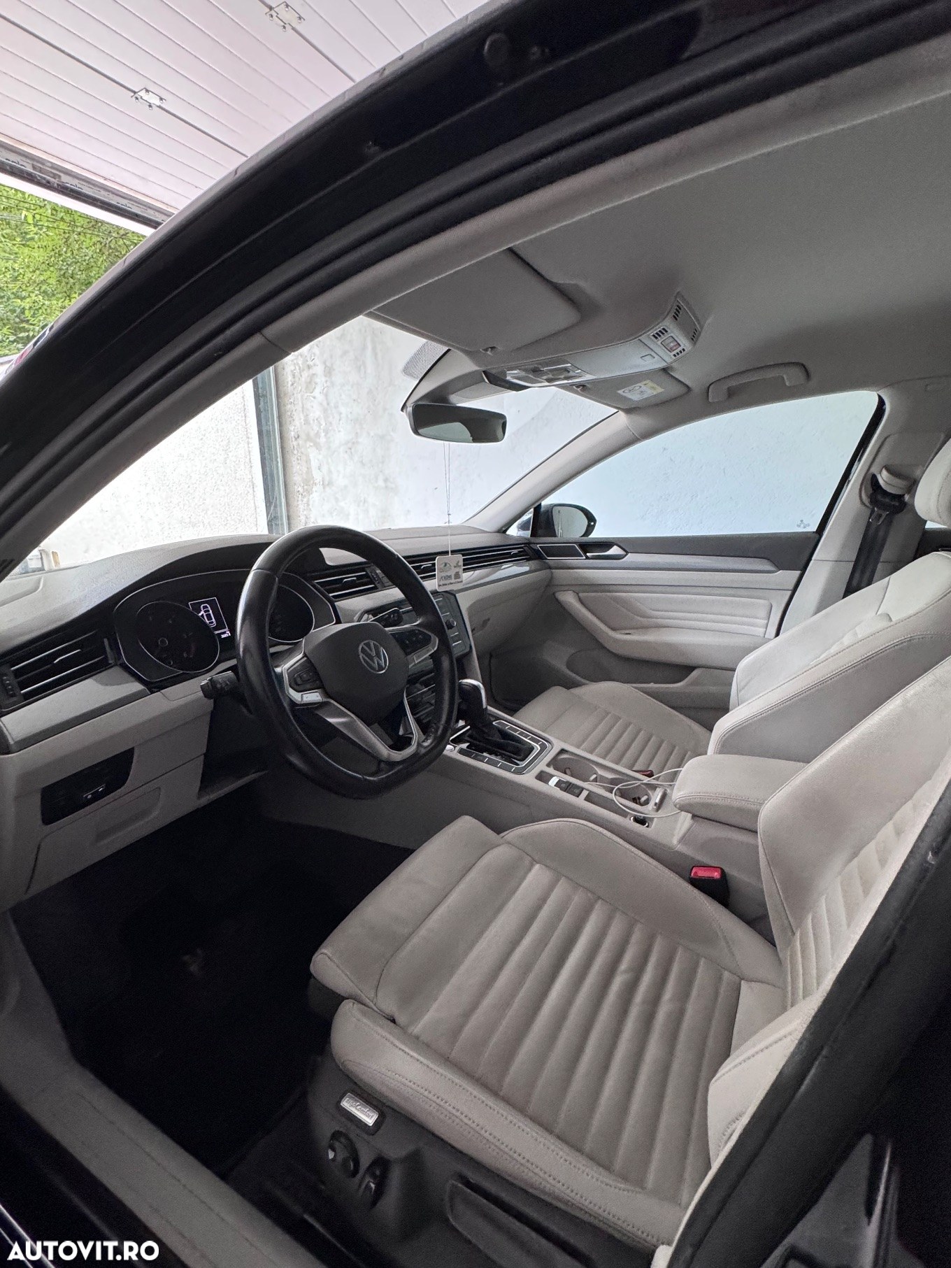 Volkswagen Passat 2.0 TDI DSG Comfortline - 7