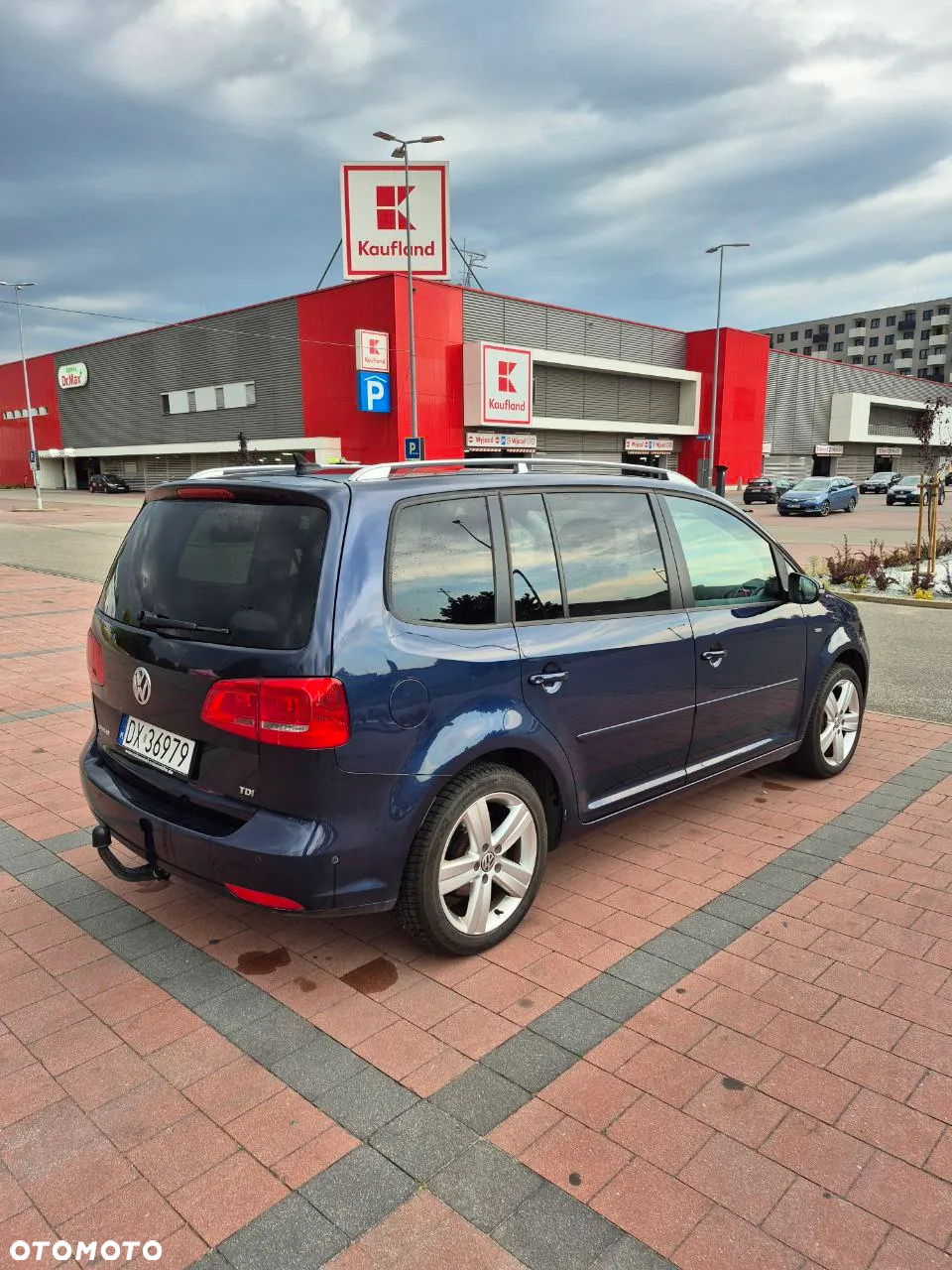 Volkswagen Touran - 2