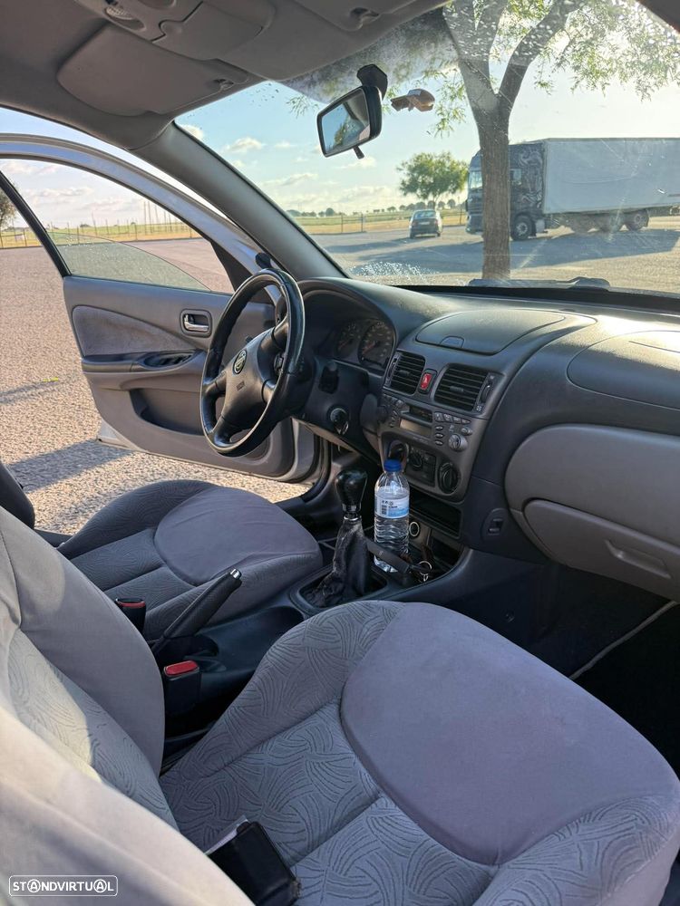 Nissan Almera 1.5 Comfort ABS+AC - 22