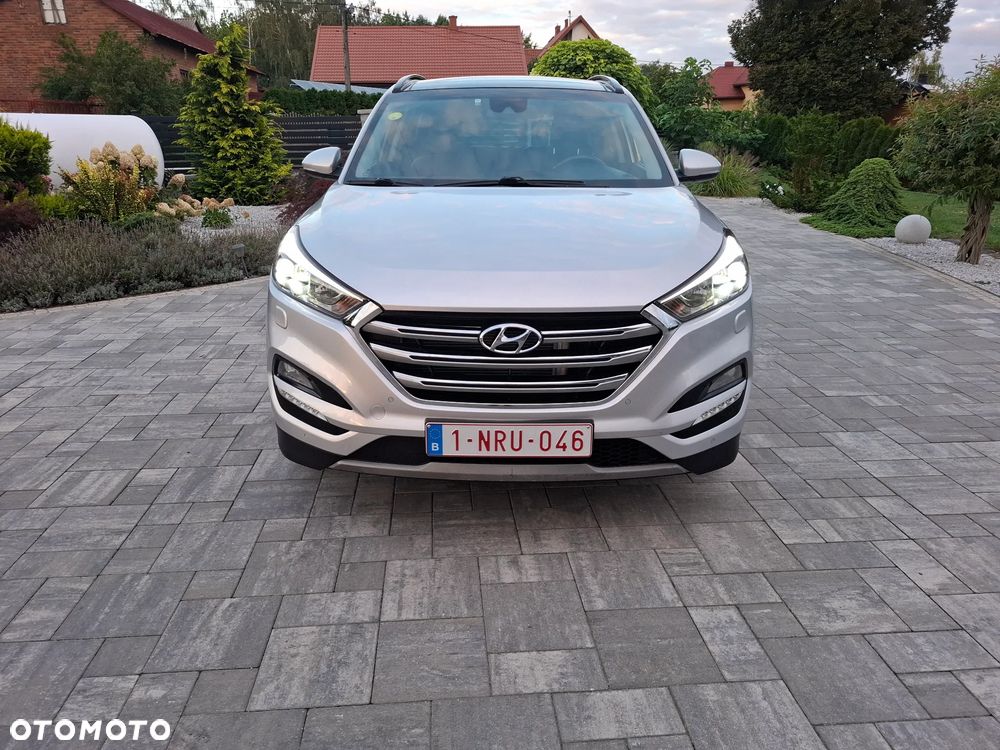 Hyundai Tucson blue 1.7 CRDi 2WD DCT Premium - 19