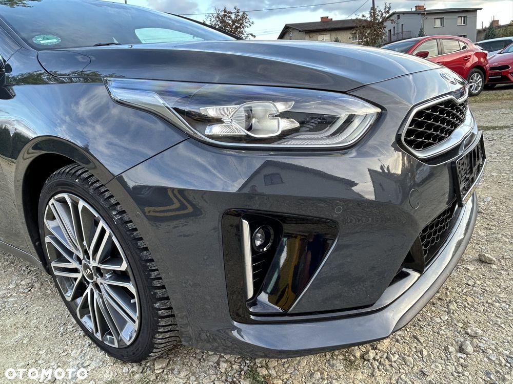 Kia Ceed 1.4 T-GDI DCT OPF GT Line - 27