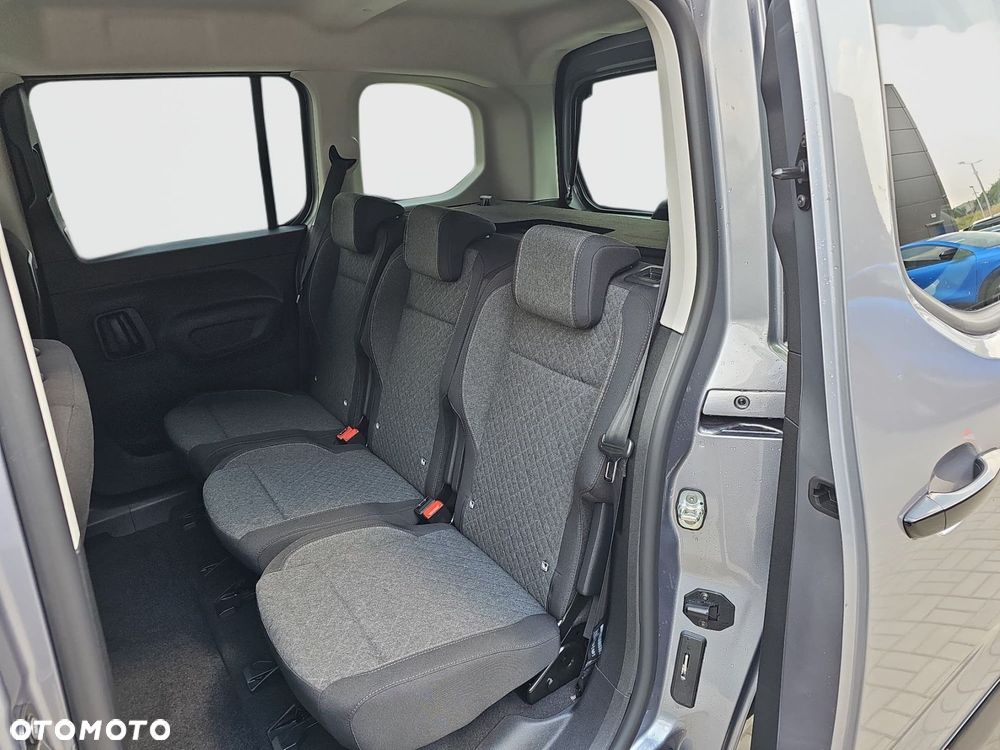Opel Combo - 12