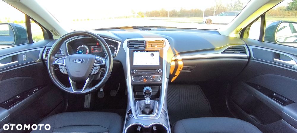 Ford Mondeo 1.5 EcoBoost Trend - 13