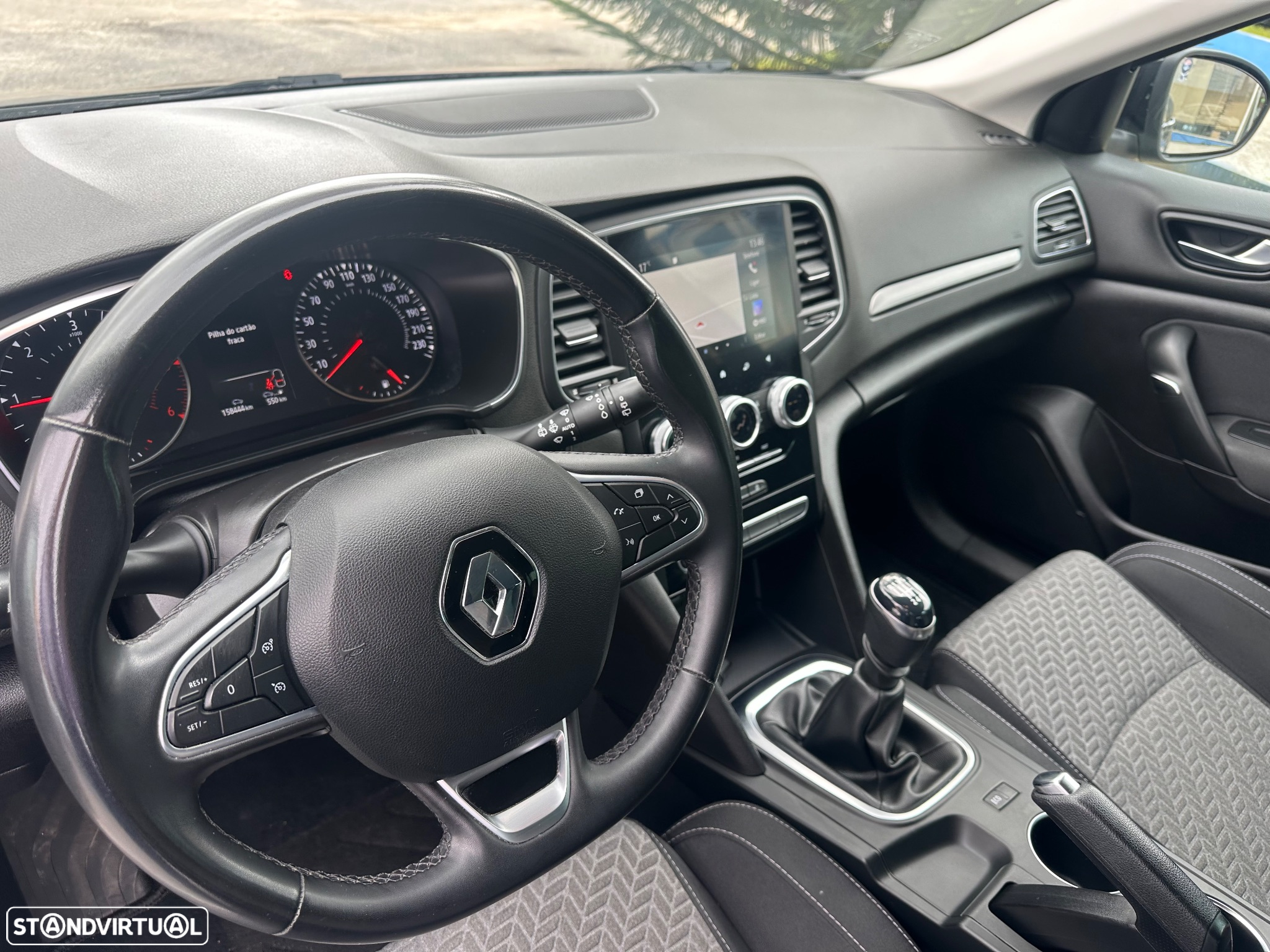 Renault Mégane 1.5 Blue dCi Limited - 24