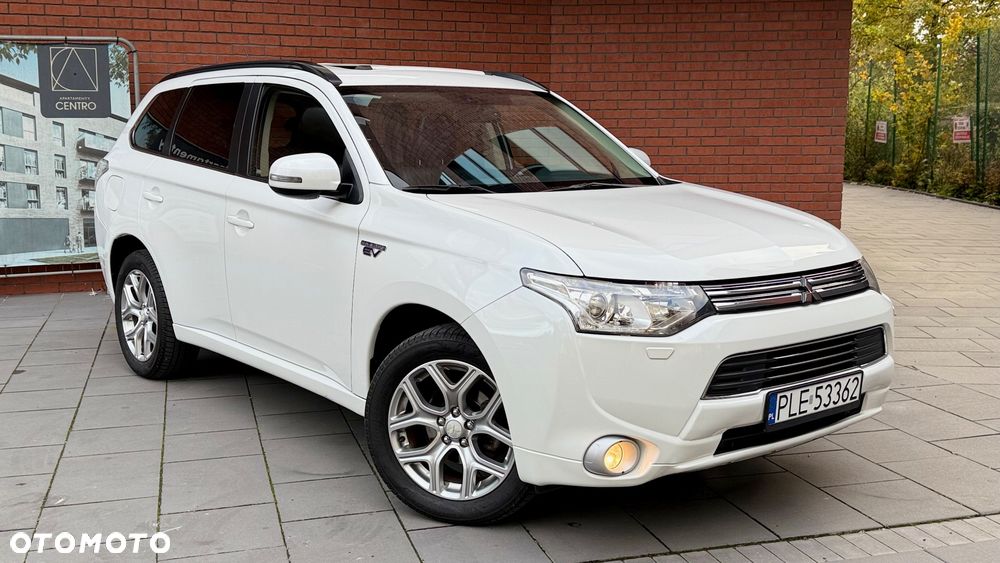 Mitsubishi Outlander 2.0 4WD Top - 3
