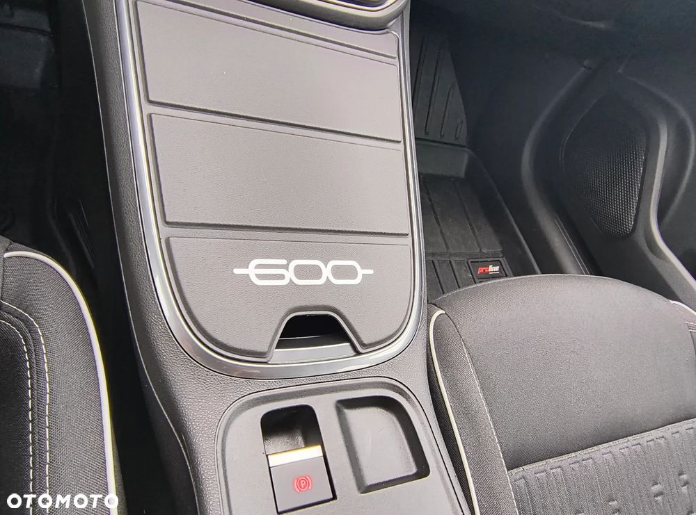 Fiat 600 1.2 Turbo Icon eDCT - 21