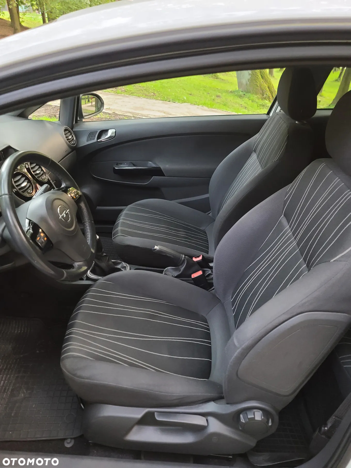 Opel Corsa - 14