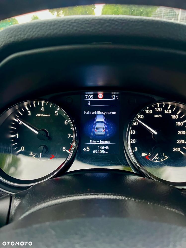 Nissan Qashqai 1.6 DIG-T Tekna+ - 9