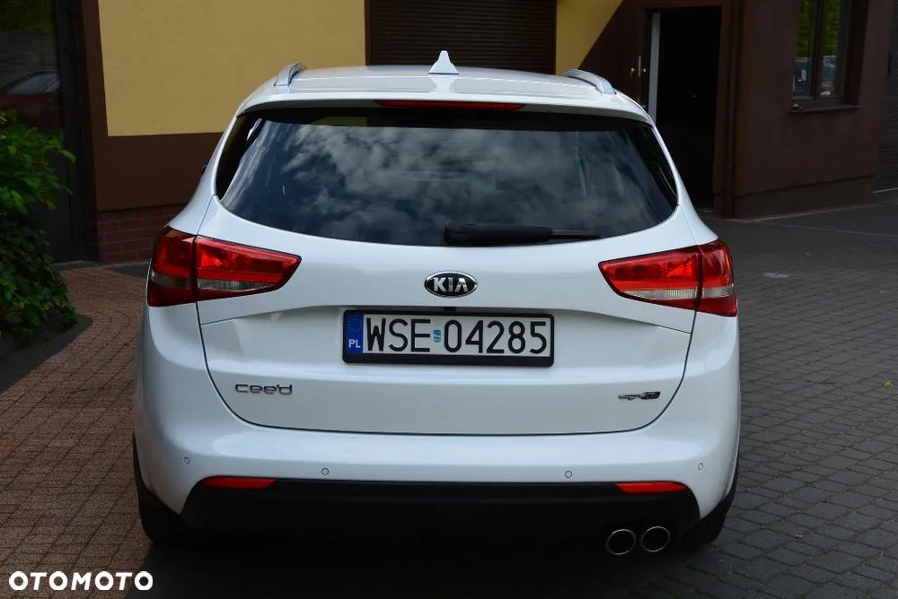 Kia Ceed 1.6 CRDi GT Line - 17