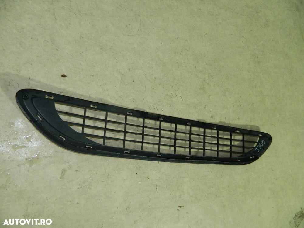 Grila intre proiectare, Mercedes C-Class SportCoupe(CL 203), 01-05, A2038853023 - 5