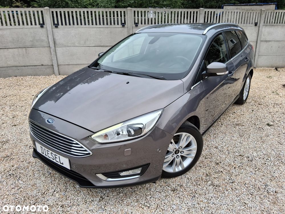 Ford Focus 2.0 TDCi DPF Titanium - 29