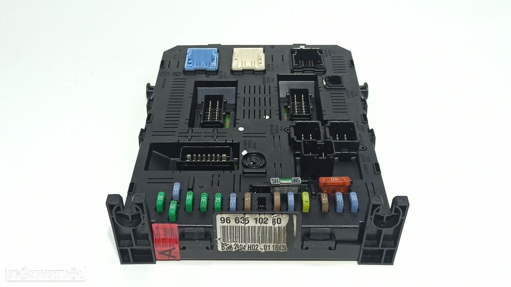 CAIXA DE RELÉS/ FUSÍVEIS CITROEN C5 BERLINA EXCLUSIVE - 6