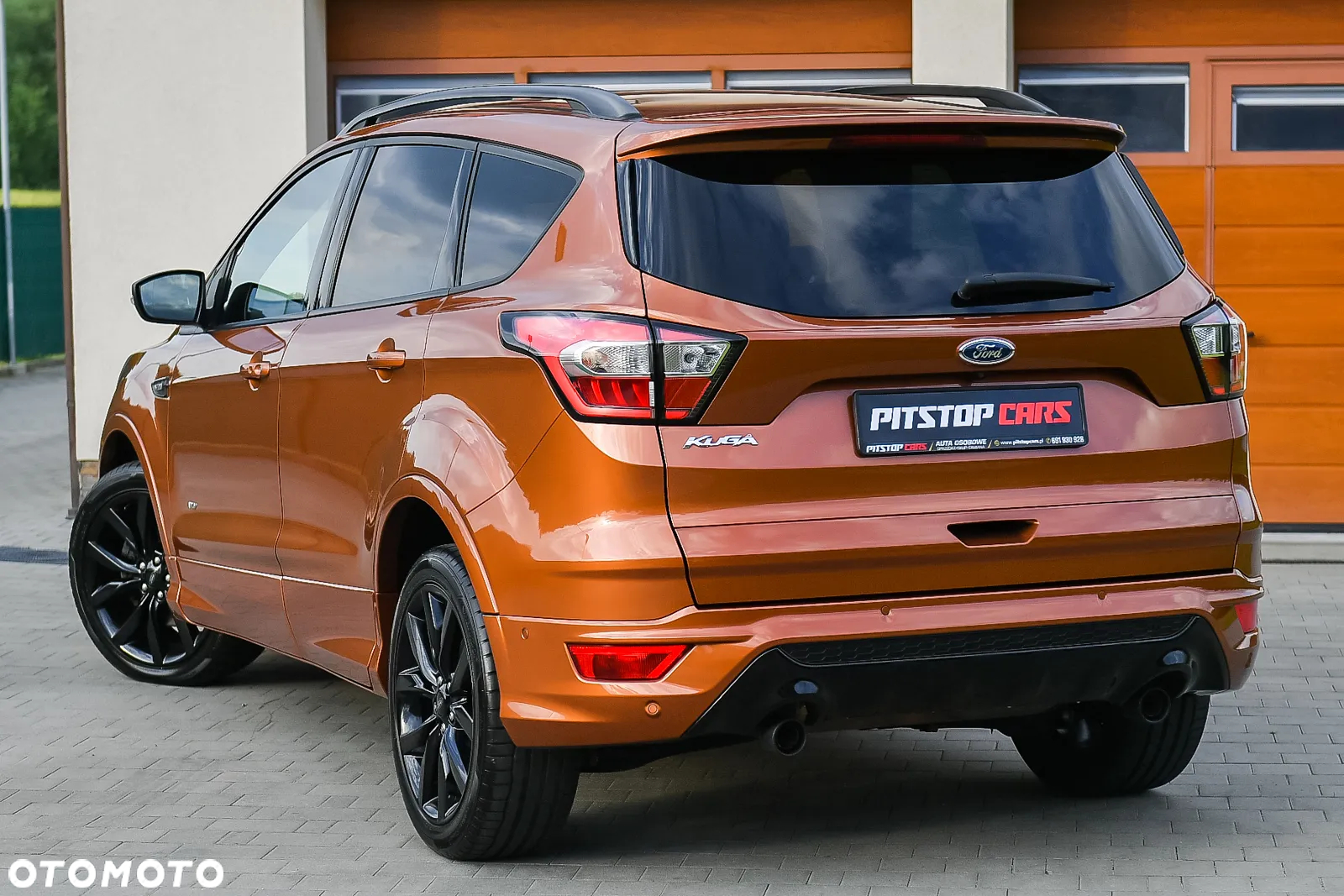 Ford Kuga 2.0 EcoBlue 4x4 ST-LINE - 11