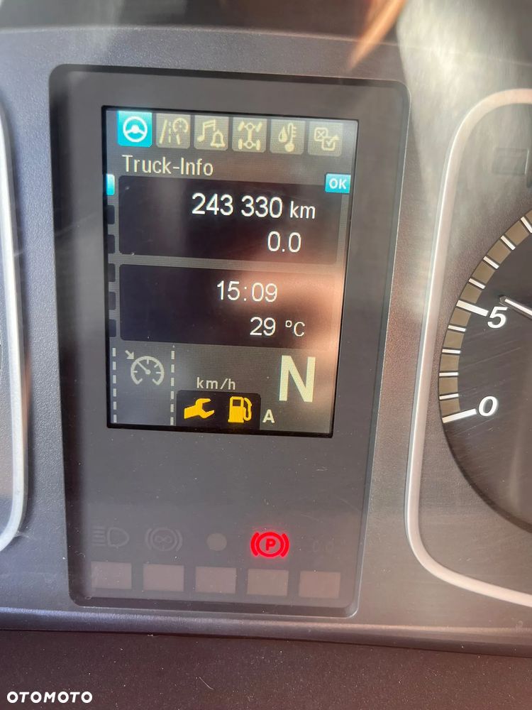 Mercedes-Benz ATEGO 1224L KONTENER 7.25 m * 3 Osobowy*| E-6 - 15