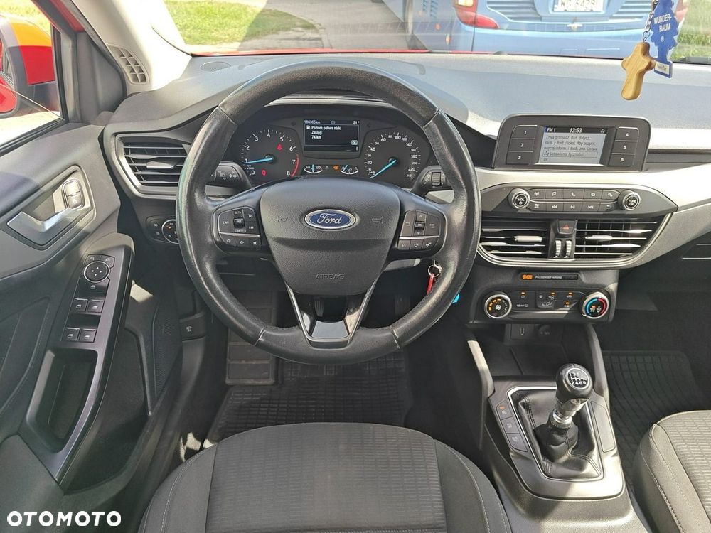 Ford Focus - 11
