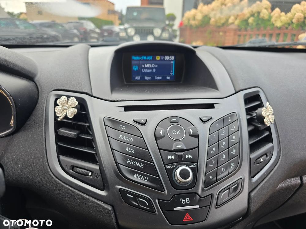 Ford Fiesta - 27