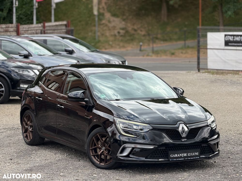 Renault Megane ENERGY TCe 205 EDC GT - 8