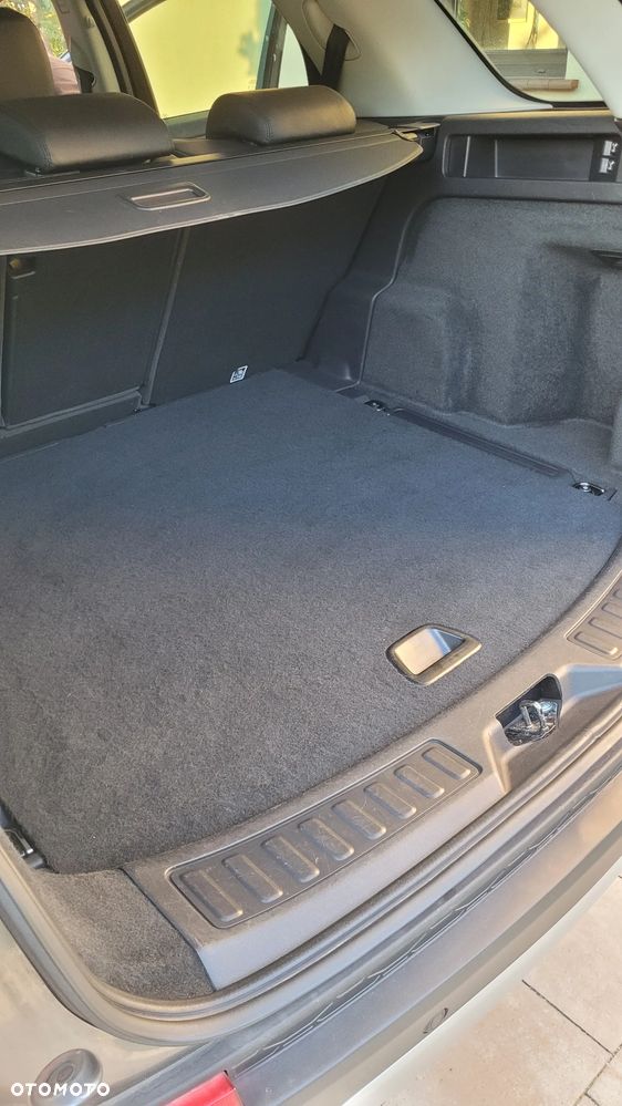 Land Rover Discovery Sport 2.0 TD4 HSE - 35