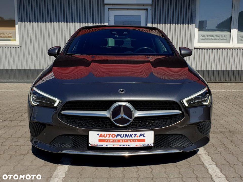 Mercedes-Benz CLA - 8