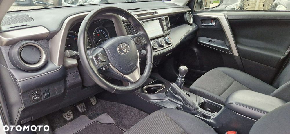 Toyota RAV4 - 33
