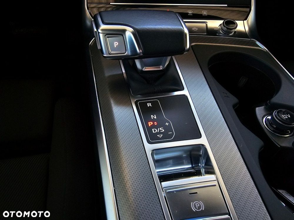 Audi A6 Avant - 29