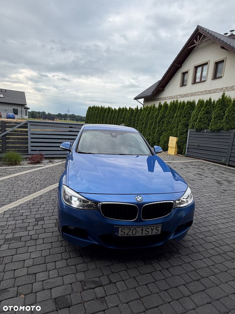 BMW Seria 3 330d xDrive - 3