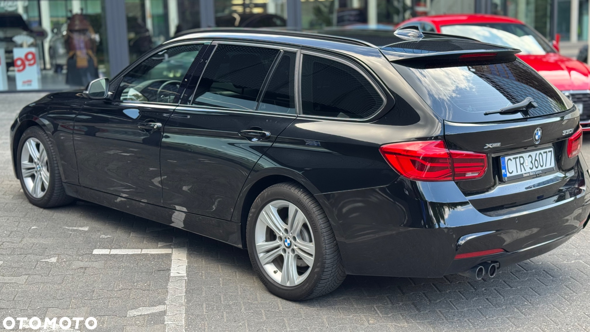 BMW Seria 3 330i xDrive - 6