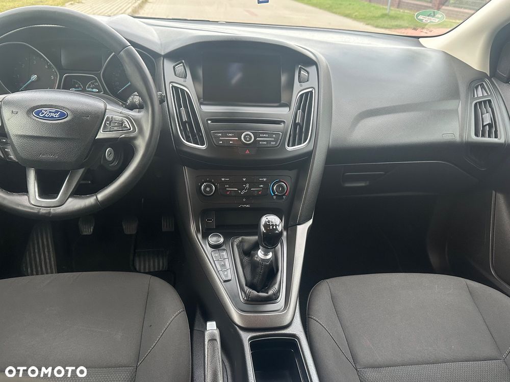 Ford Focus 1.6 TDCi DPF Trend - 10