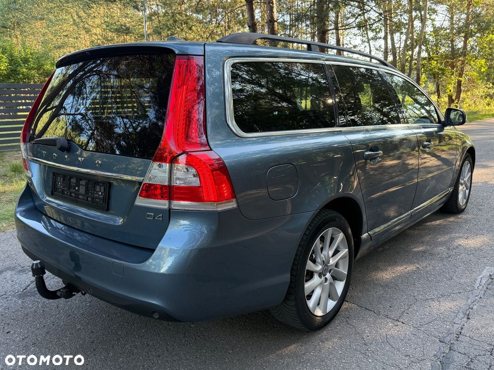 Volvo V70 D4 Momentum - 10