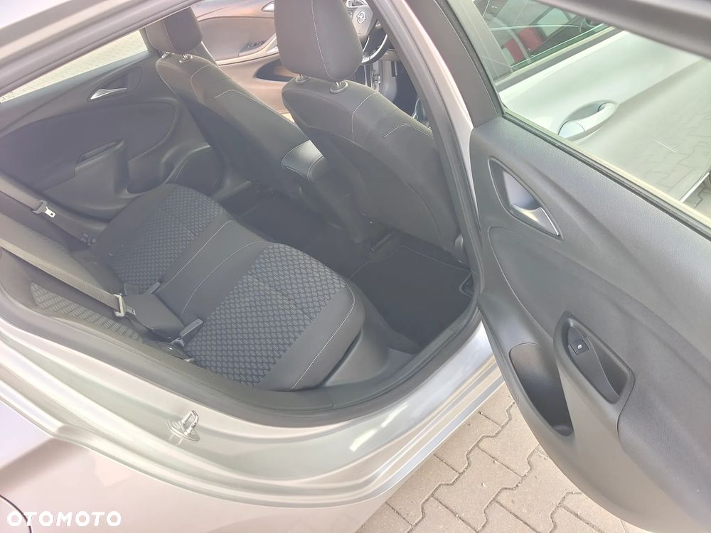 Opel Astra 1.6 CDTI Enjoy S&S - 31