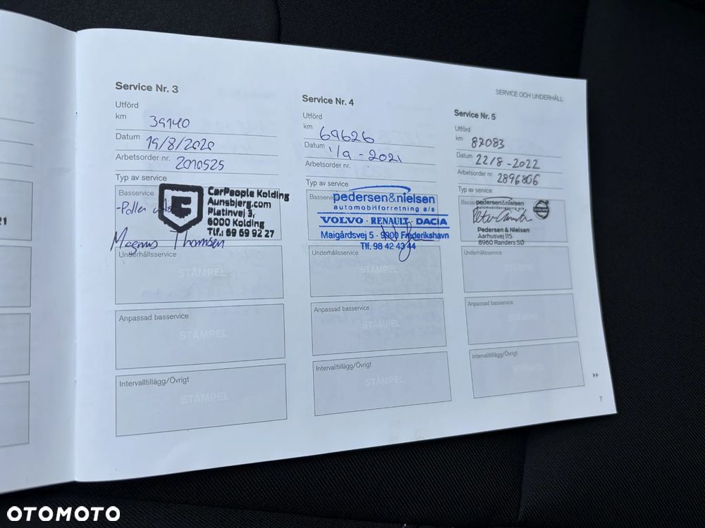 Volvo V40 D4 Geartronic Momentum - 39