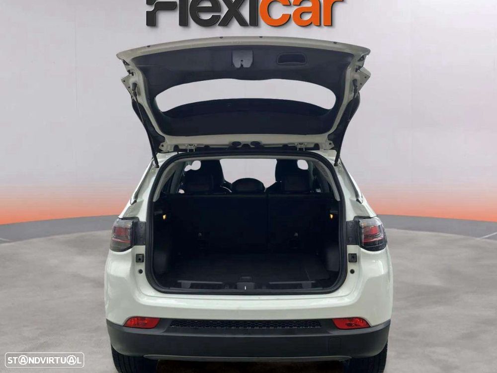 Jeep Compass 1.3 TG Limited - 9