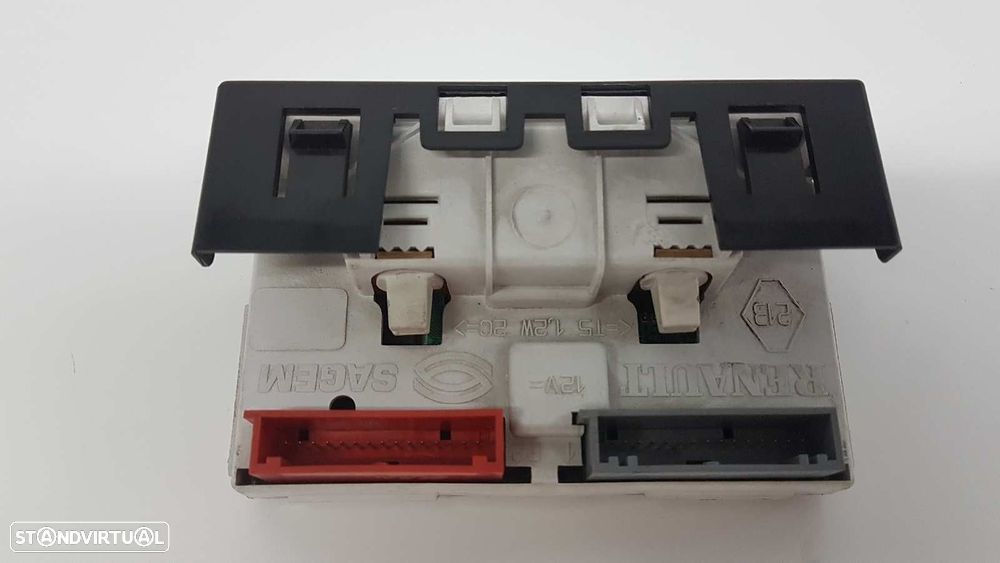 TELA/ECRÃ MULTIFUNÇÕES RENAULT CLIO II FASE II (B/CB0) DYNAMIQUE - 2